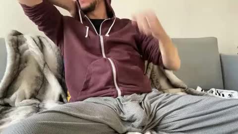 Snapshot of maxxxurbate chatting on December 2024 11:54:02 AM MaxXxurbate online show from December 2024 11:54:02 AM