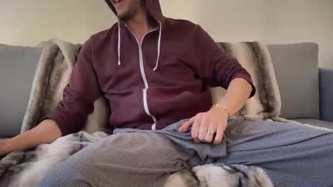 Snapshot of maxxxurbate chatting on January 2025 11:11:01 AM MaxXxurbate online show from January 2025 11:11:01 AM