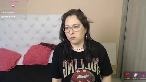 Snapshot of may_bloom chatting on January 2026 06:32:02 PM May online show from January 2026 06:32:02 PM