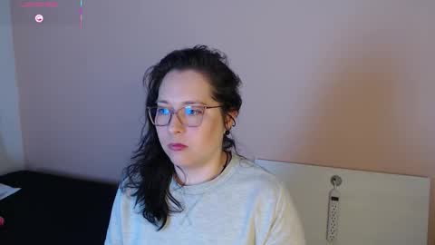 Snapshot of may_bloom chatting on February 2026 12:42:02 AM May online show from February 2026 12:42:02 AM