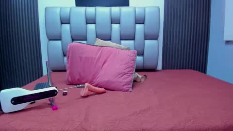 MAY online show from March 2026 12:22:01 PM