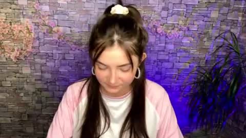 Snapshot of may_rollins chatting on June 2026 04:17:02 PM may online show from June 2026 04:17:02 PM