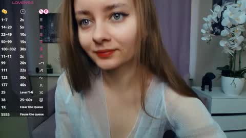 Snapshot of may_wow chatting on March 2026 07:25:02 AM Katrin online show from March 2026 07:25:02 AM