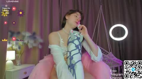 may_yam online show from June 2026 01:00:01 AM