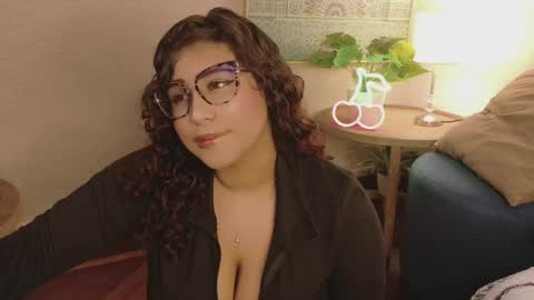 maya_house online show from April 2026 05:10:01 AM