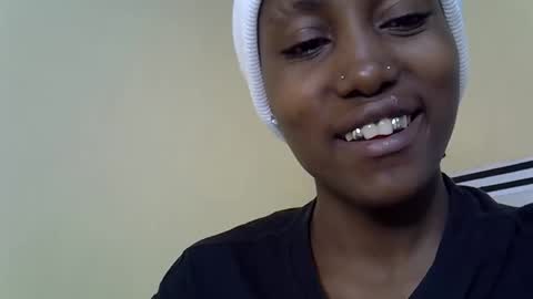 maya_melody online show from February 2026 09:01:01 PM