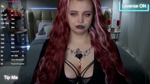 Maya Mils online show from March 2025 01:11:01 AM