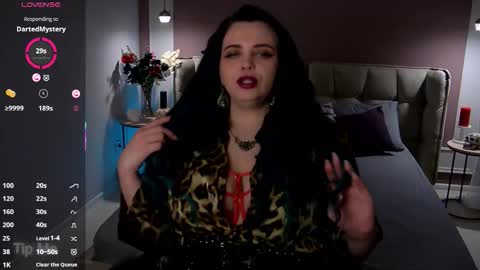 Maya Mils online show from October 2025 01:13:01 AM