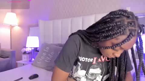 Maya online show from February 2025 04:09:02 AM