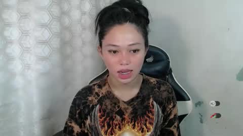 Snapshot of mayasally_ chatting on April 2026 09:10:01 AM mayasally_ online show from April 2026 09:10:01 AM