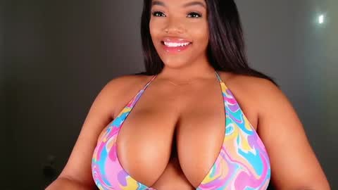 MayBabi online show from February 2025 02:18:01 PM