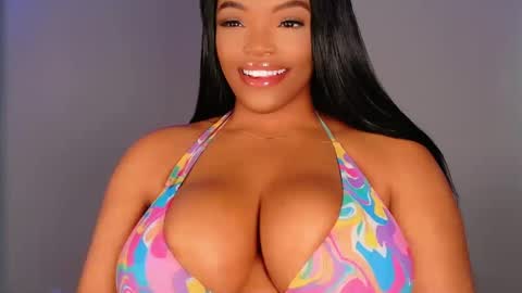 MayBabi online show from October 2025 03:09:01 PM