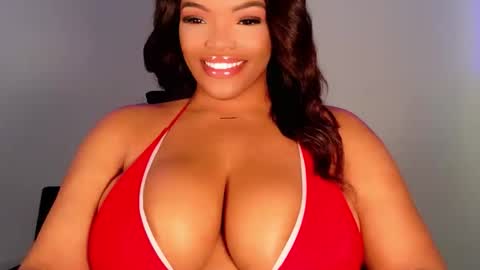 MayBabi online show from November 2025 01:40:01 PM