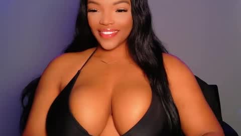 MayBabi online show from May 2026 11:09:02 AM