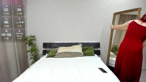 Snapshot of maybe_mia chatting on January 2025 07:49:02 AM Mia GMT2 Mon 3-9 AM Tue 3-9 AM Wed 3-9 AMThur 10 AM - 4 PM Fri 3-9 AM Sat 3-9 AM Sun 3-9 AM. online show from January 2025 07:49:02 AM