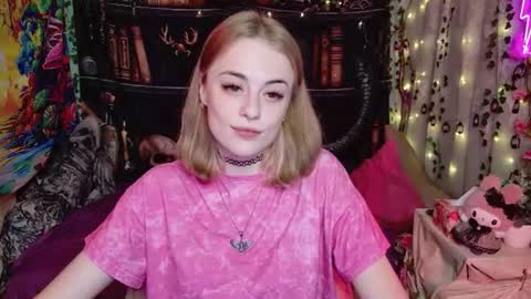 maybe_yours333 online show from July 2026 10:01:01 AM