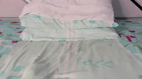 Maybelline69 online show from February 2025 01:00:02 AM