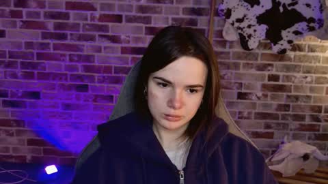 maybloom_ online show from February 2026 06:08:02 AM