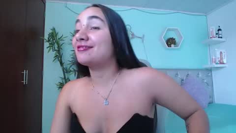 Maylin  online show from July 2026 06:24:02 PM