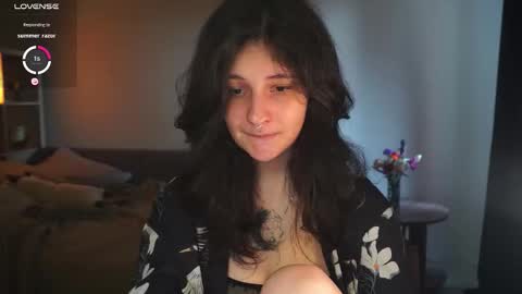 Snapshot of maymary_ chatting on September 2025 06:18:01 AM Mary . online show from September 2025 06:18:01 AM