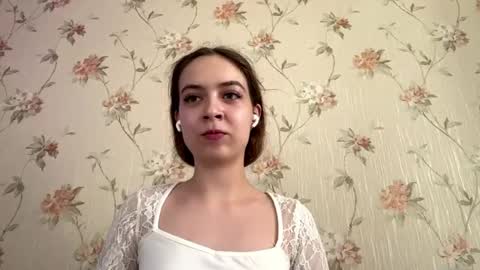 Lily  online show from June 2026 09:56:02 AM
