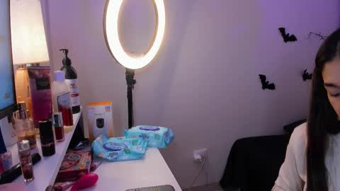 may online show from October 2025 09:26:02 PM