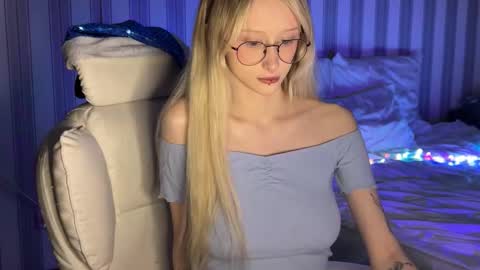 Snapshot of mayvi_cold chatting on January 2026 07:06:02 PM mayvi_cold online show from January 2026 07:06:02 PM