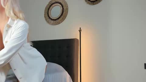 Snapshot of mazekyn chatting on February 2026 09:00:01 PM mazekyn online show from February 2026 09:00:01 PM