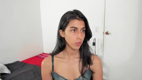 mazikeen_18 online show from May 2026 01:19:01 PM