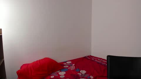 mazikeen_18 online show from May 2026 01:39:01 PM