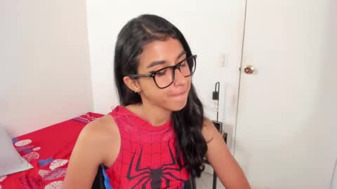 mazikeen_18 online show from June 2026 02:33:01 PM