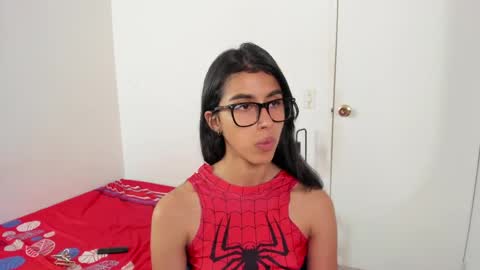 mazikeen_18 online show from June 2026 01:11:01 PM