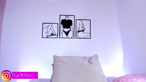 Ellie online show from February 2026 09:21:01 PM