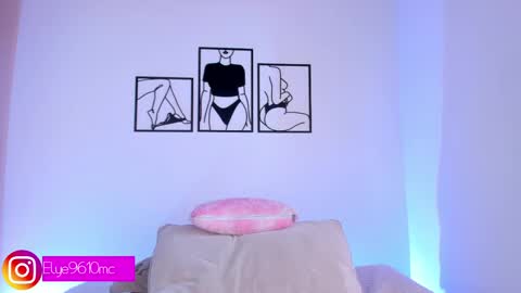 Ellie online show from May 2026 08:38:01 PM