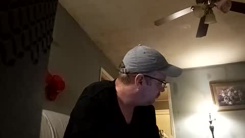 mcfly1973 online show from December 2024 01:08:02 PM