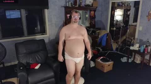 Snapshot of mckhero chatting on December 2024 10:42:02 PM Sean online show from December 2024 10:42:02 PM