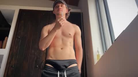 mcklister online show from May 2026 09:53:02 PM