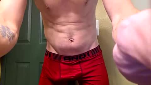 Snapshot of mclovinmackay chatting on February 2026 09:49:02 AM mclovinmackay online show from February 2026 09:49:02 AM