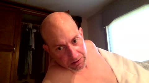 Snapshot of mcmillanwilliam chatting on July 2026 02:08:02 PM mcmillanwilliam online show from July 2026 02:08:02 PM