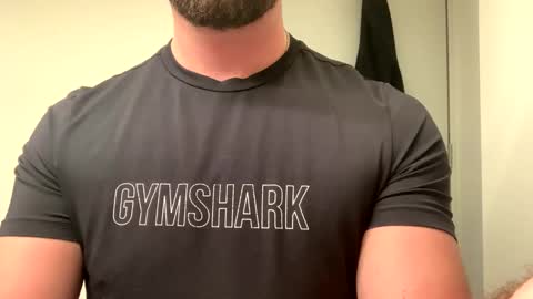 Snapshot of mcr8080 chatting on January 2025 06:39:01 AM mcr8080 online show from January 2025 06:39:01 AM