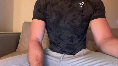 Snapshot of mcr8080 chatting on February 2026 06:28:02 AM mcr8080 online show from February 2026 06:28:02 AM