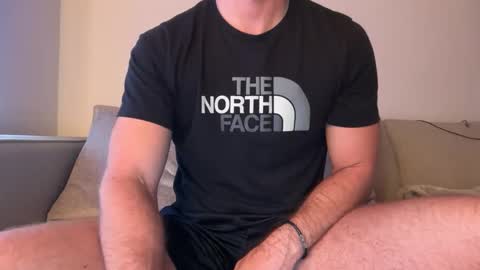 Snapshot of mcr8080 chatting on February 2026 07:27:02 AM mcr8080 online show from February 2026 07:27:02 AM