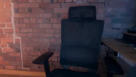 Snapshot of mcr8080 chatting on March 2026 06:05:02 AM mcr8080 online show from March 2026 06:05:02 AM