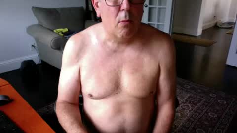 Snapshot of mdog9669 chatting on July 2026 03:15:01 PM mdog9669 online show from July 2026 03:15:01 PM
