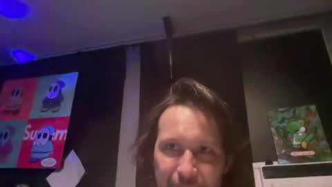 Snapshot of mdtrapn chatting on February 2026 11:50:01 AM Mac D online show from February 2026 11:50:01 AM