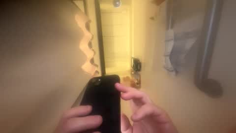 Snapshot of mdurand1137 chatting on February 2026 03:33:02 PM Dens cam online show from February 2026 03:33:02 PM