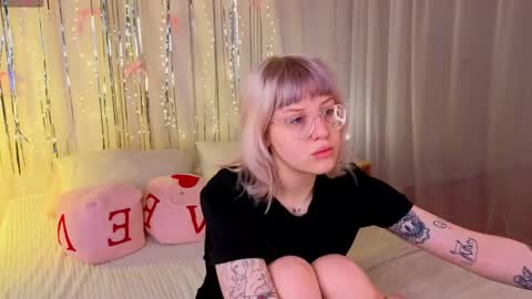 Roze online show from April 2026 08:56:01 AM