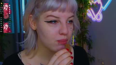 Roze online show from April 2026 07:57:01 AM