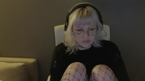 Roze online show from June 2026 11:54:01 PM