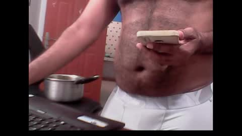 Snapshot of me_hai12 chatting on December 2024 03:44:02 PM me_hai12 online show from December 2024 03:44:02 PM